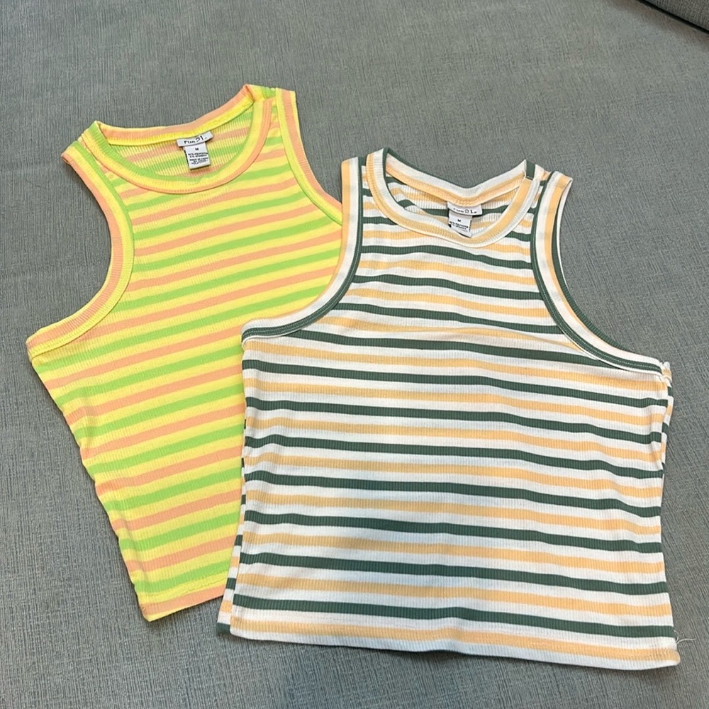 Bundle of 2 Crop Tops